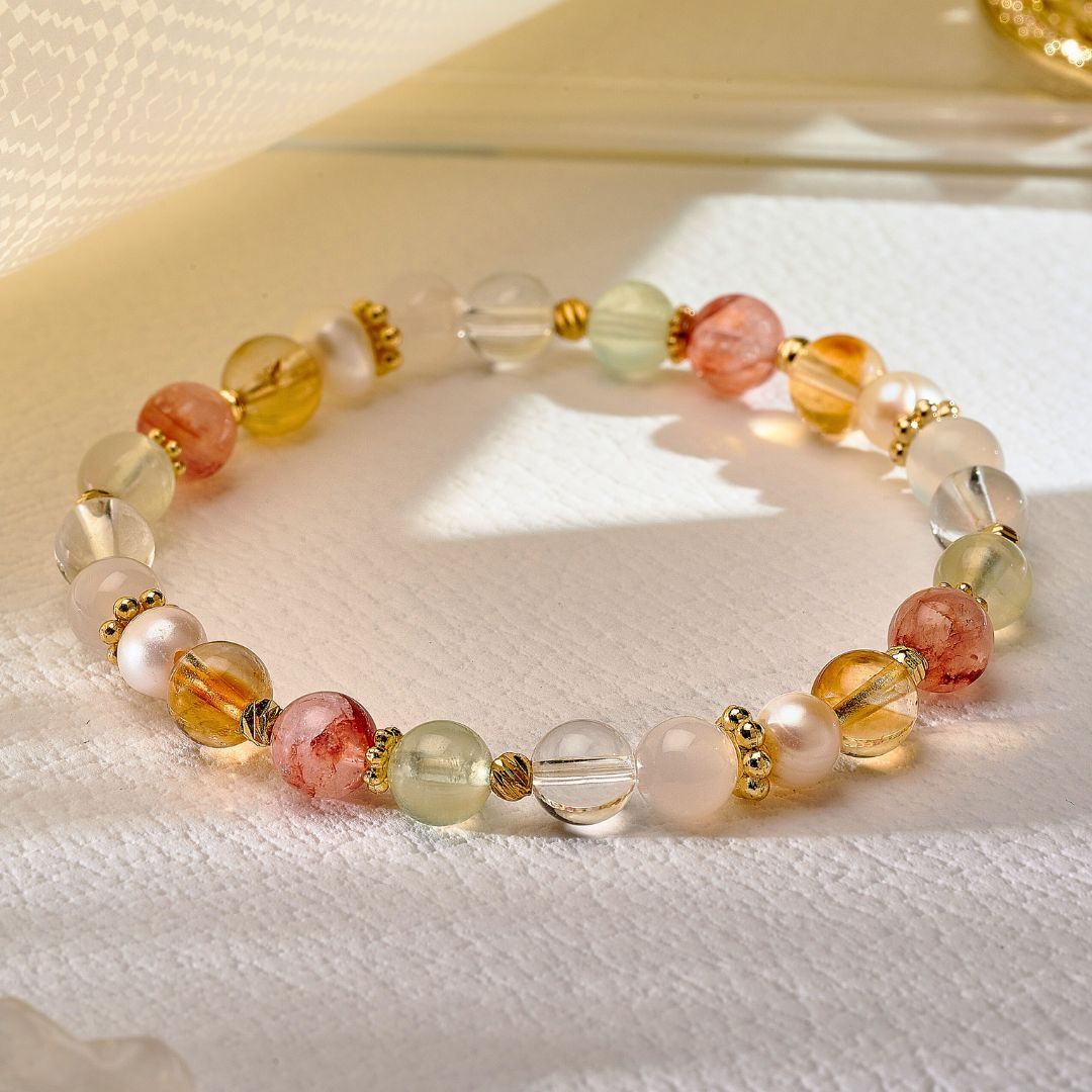 【嫣紅】紅膠花。葡萄石。黃塔晶。白水晶