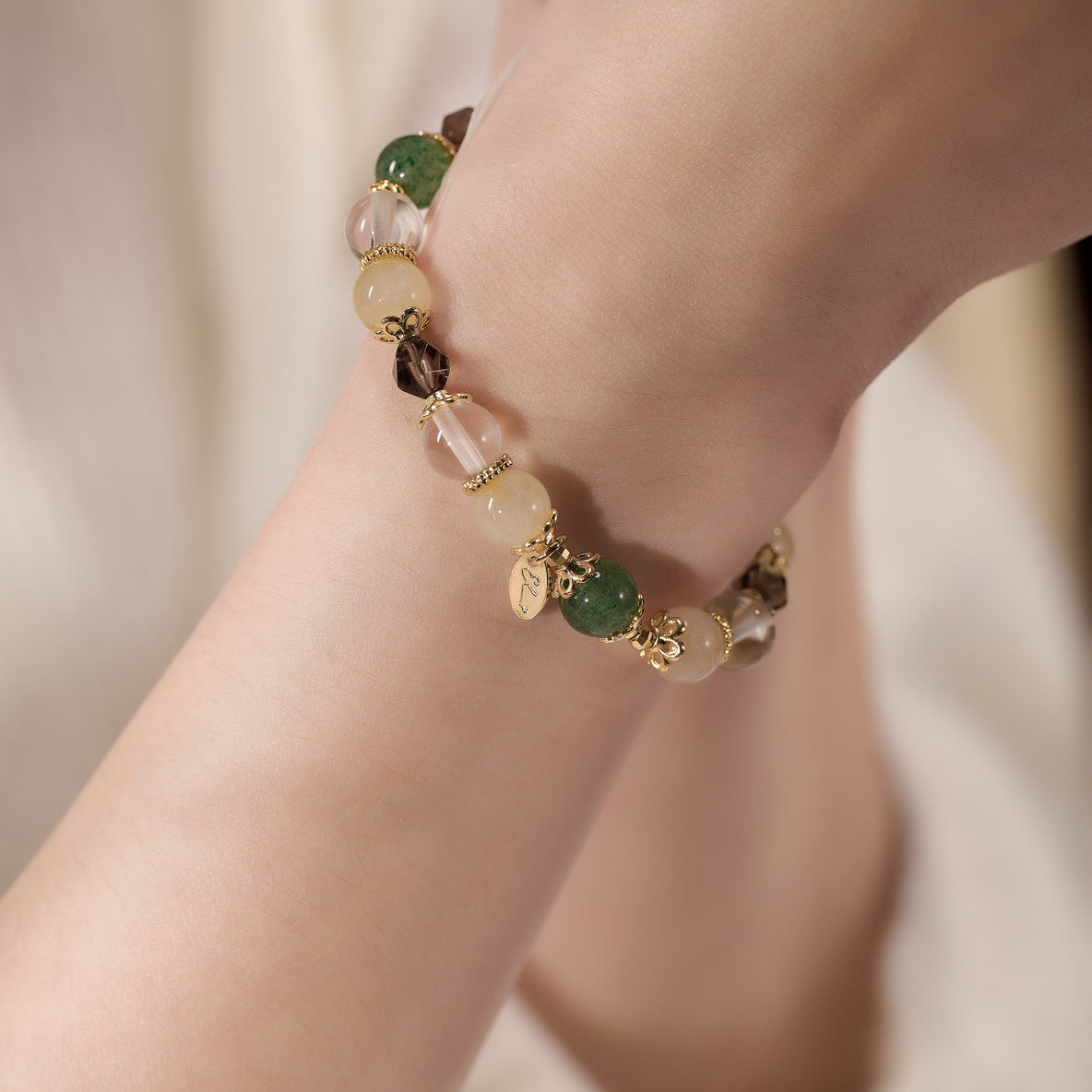 🆕【綠野仙蹤】金髮晶。白水晶。綠草莓晶。茶晶