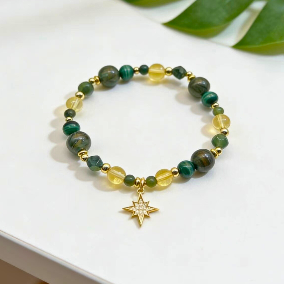 【森精靈】綠髮晶（偏深色祖母綠）。黃水晶。孔雀石。黃瑪瑙。綠瑪瑙