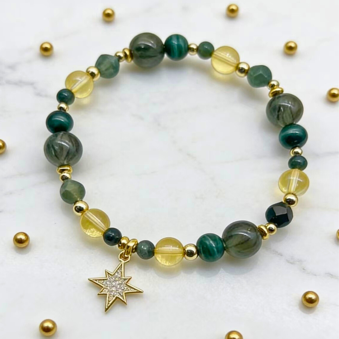 【森精靈】綠髮晶（偏深色祖母綠）。黃水晶。孔雀石。黃瑪瑙。綠瑪瑙